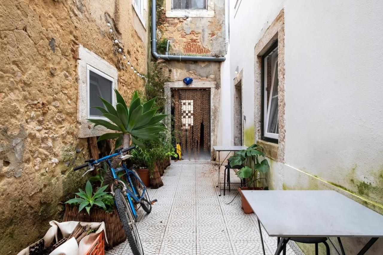 Charming Apartments In Belem Lisbon Exterior photo