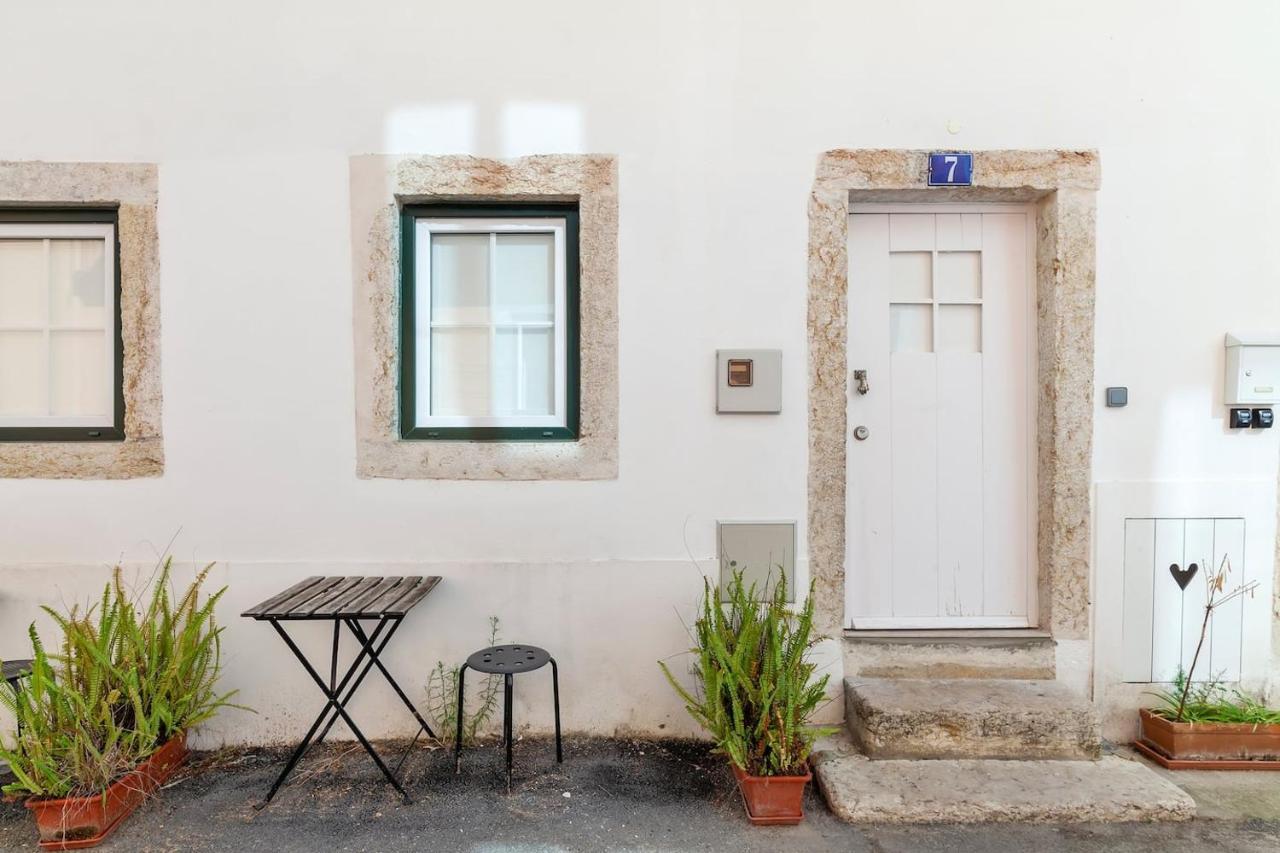 Charming Apartments In Belem Lisbon Exterior photo